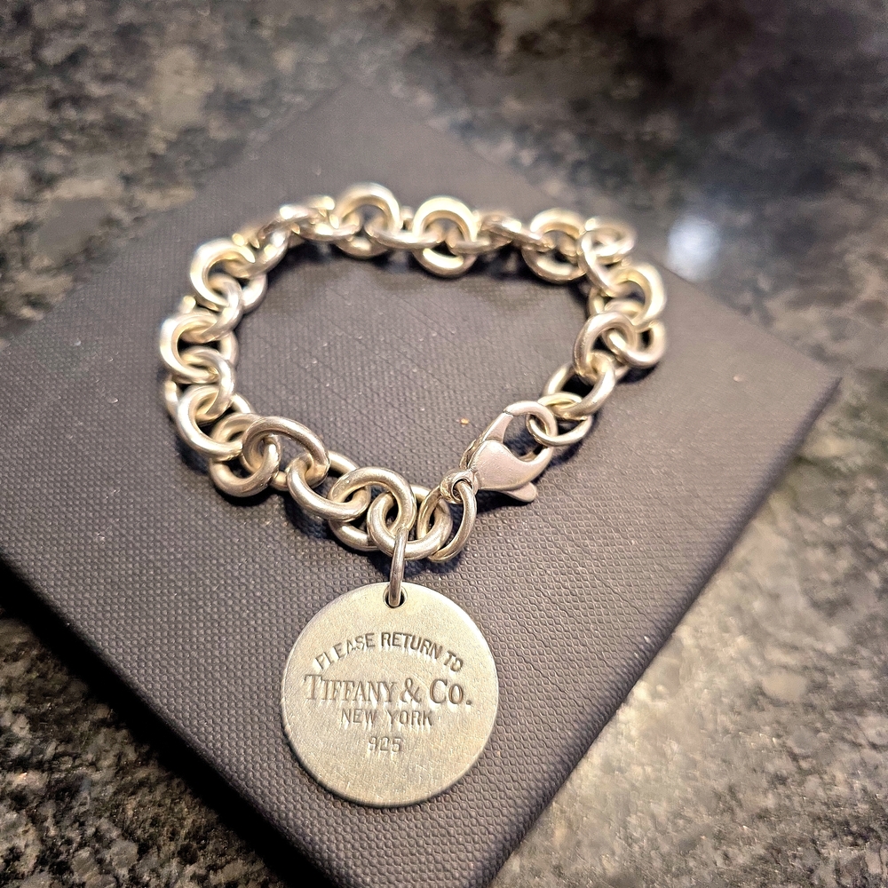Tiffany & Co. Sterling Return to Tiffany Round Tag Bracelet - Silver